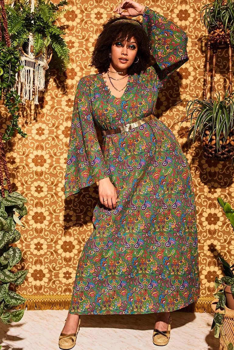 Lady Of The Canyon Green Paisley Maxi Dress