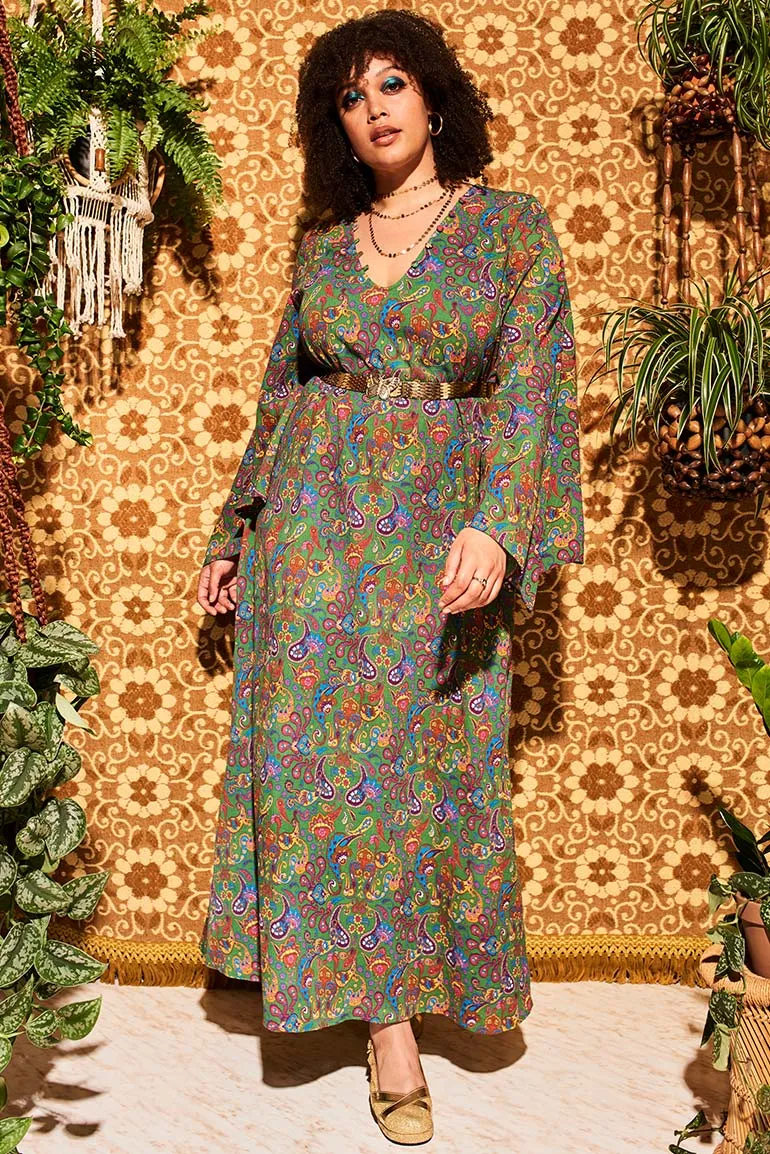 Lady Of The Canyon Green Paisley Maxi Dress