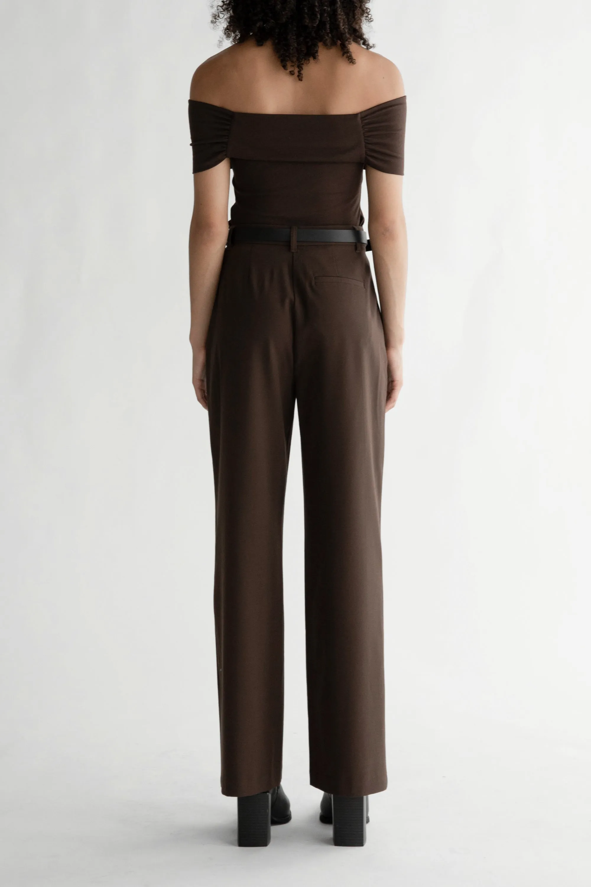 STRAIGHT LEG TROUSER